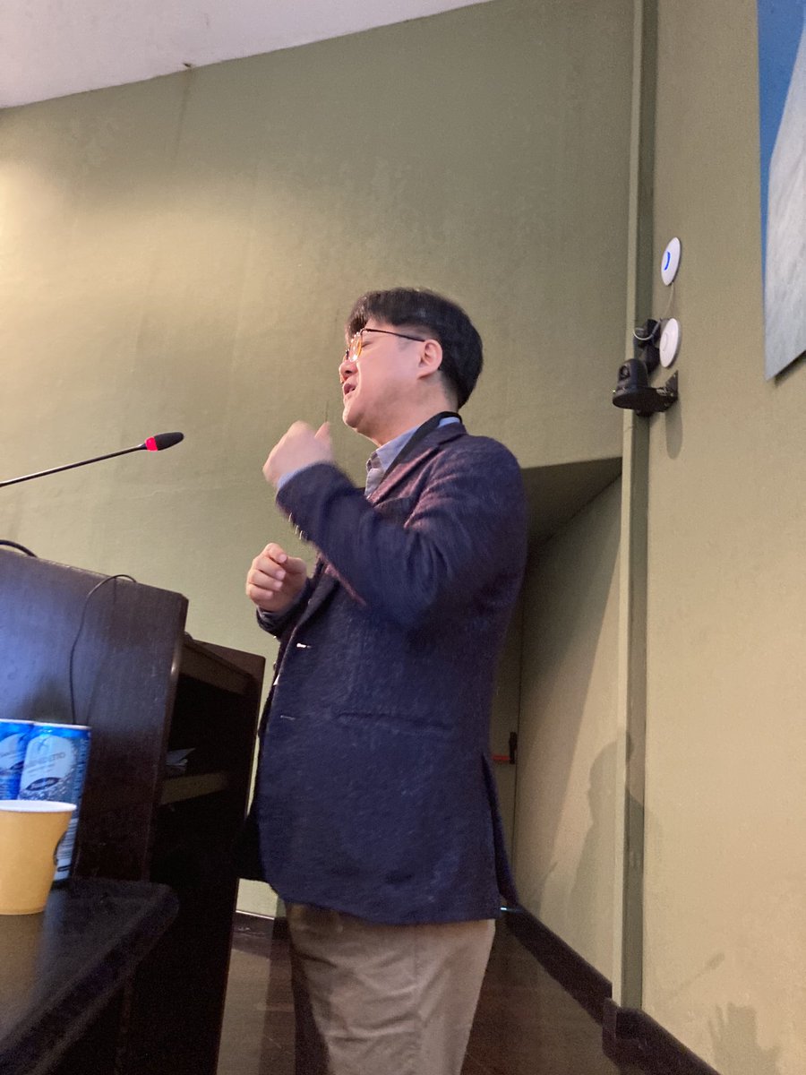 Chem2dmat Conference just started!  First speaker is Hyeon Suk Shin, who delivered a powerful talk on wafer scale production of high quality boron nitride.