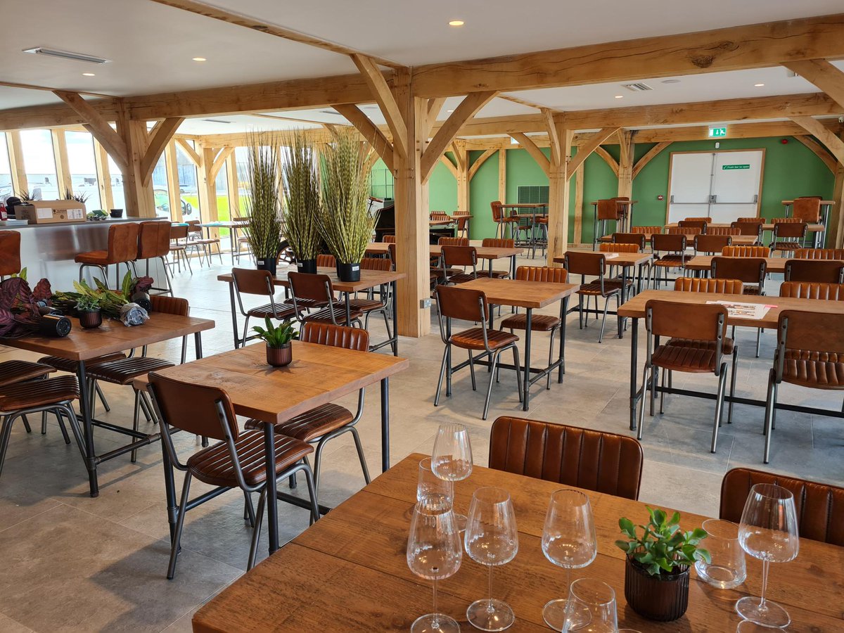 Definition Audio Visual - AV Installation Company tweet media