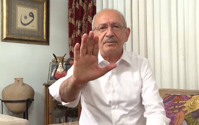 Bugün dünle aynıysa tek sebebi kemal kılıçdaroğlu.Günaydın.