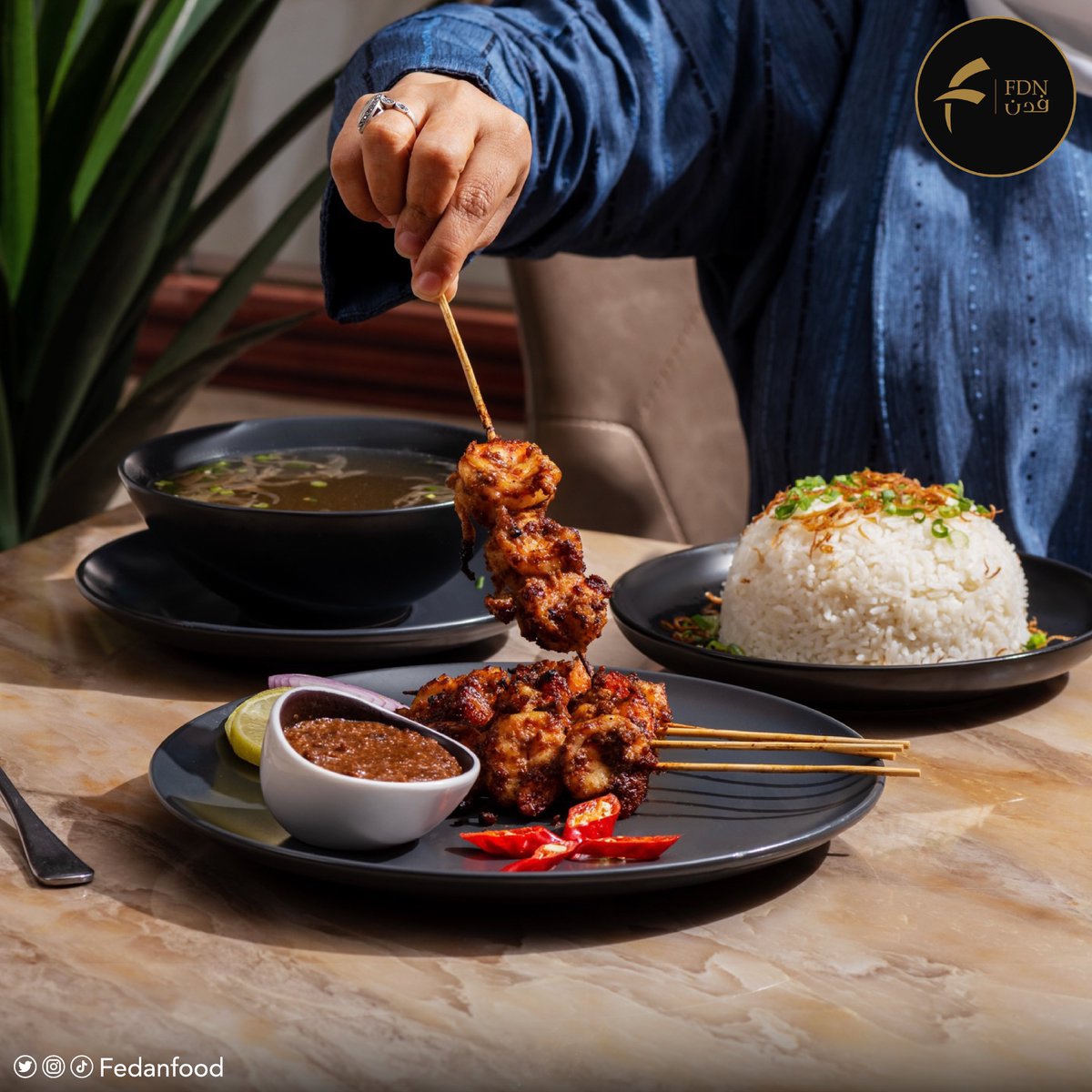 fedanfood's tweet photo. طعم الشواء له نكهة الكل يعشقها 😍
وإذا جربت #ساتي #الجمبري عندنا بتعرف أيش نقصد بالضبط 👌🏻 https://t.co/kMoweKQVoB