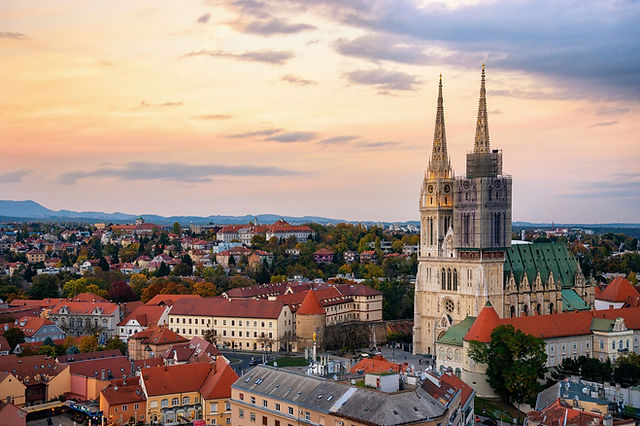 wanderingways01's tweet photo. Going to #Croatia this summer? Don't want to miss something? Take a look at my story and have a great holiday on this top destination🇭🇷 
Dobro došli u Hrvatsku (Welcome to Croatia)

https://t.co/3pcmtNwzfM https://t.co/vEyrh1ly5V