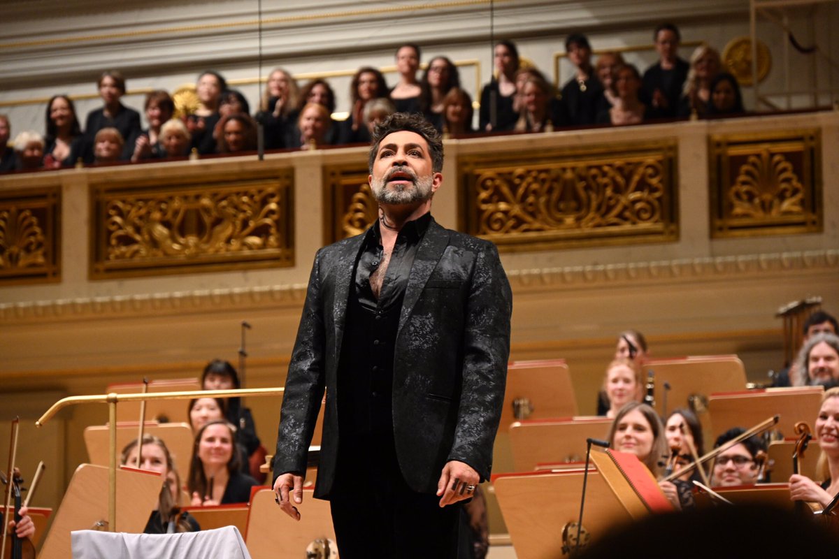 #Dalinda #Uraufführung di #Donizetti, von <a href="/fel_krieger/">Felix KRIEGER</a> <a href="/BOperngruppe/">Berliner Operngruppe</a> federnd &amp; prall musiziert, die Hauptrollen waren mit #LidiaFridman <a href="/LucianoGanci/">Luciano Ganci</a> &amp; <a href="/BordognaPaolo/">Paolo Bordogna</a> sehr gut besetzt.
Ein Tolles Projekt, das im <a href="/konzerthaus/">Konzerthaus Berlin</a> die  Connaisseurinnen und Connaisseure begeistert hat.