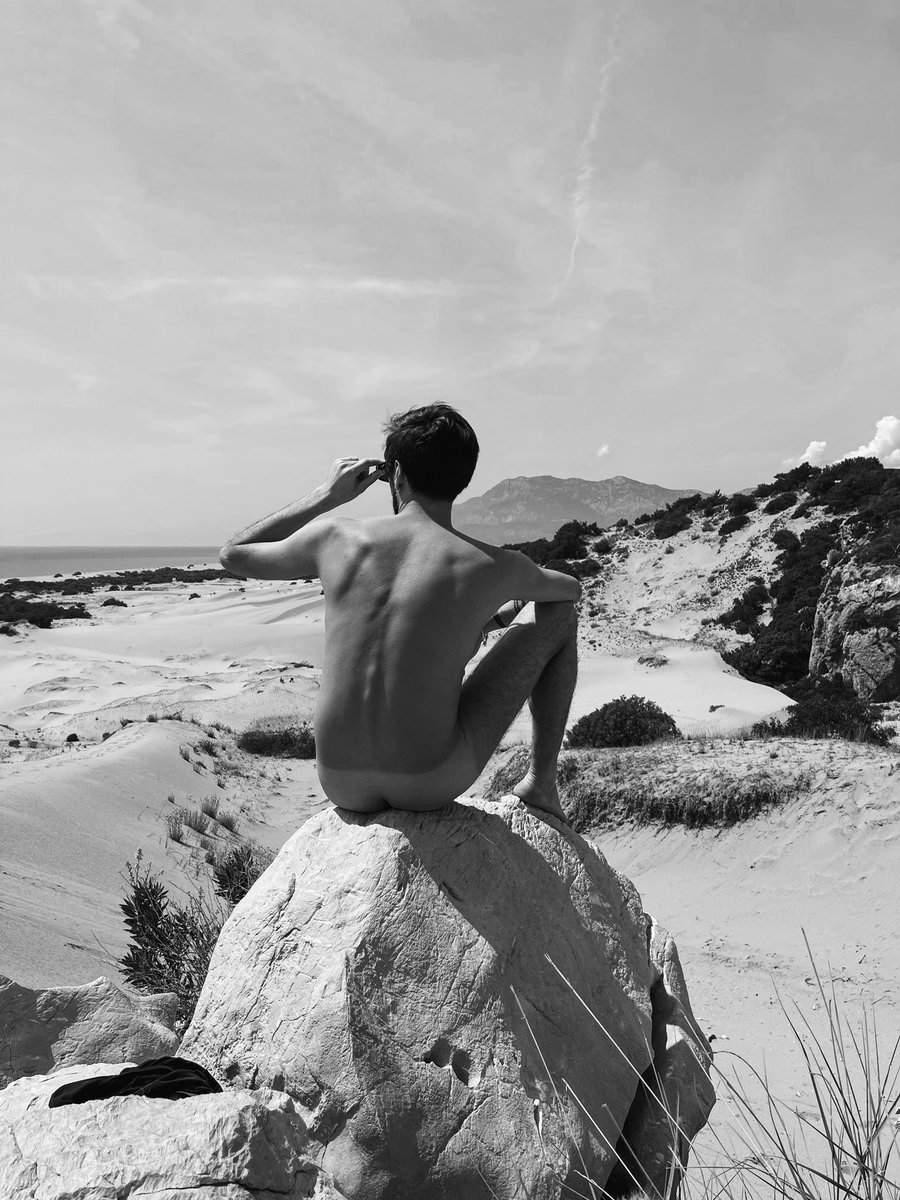 account_guy_'s tweet photo. Freedom.. 🌊 https://t.co/XBw40OQrco