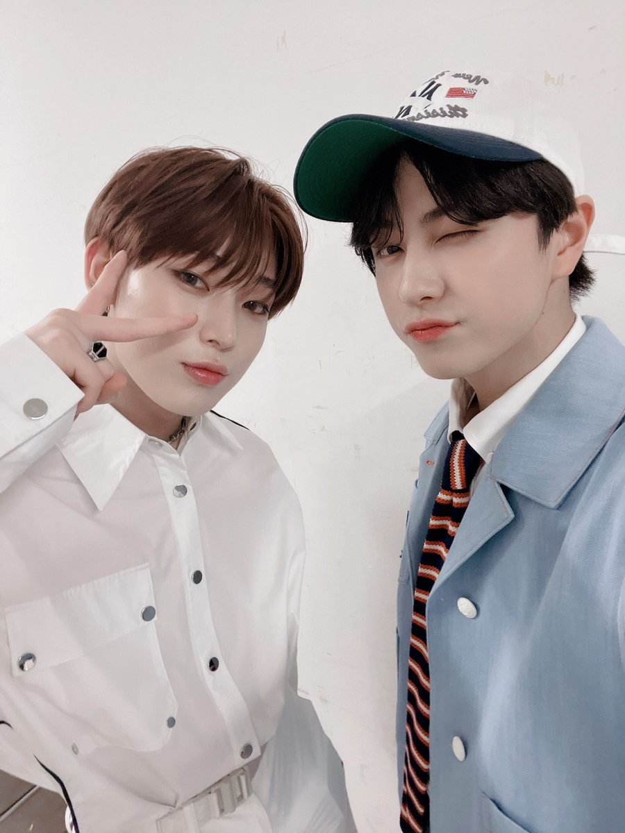 첫 KCON 즐거웠습니다 !! 정말 감사합니다 😆
앞으로도 열심히 할 테니 많은 응원 부탁드립니다 🐥
ENHYPEN SUNOO형이랑 같이〜^ ^
#andTEAM #TAKI #ENHYPEN #SUNOO
