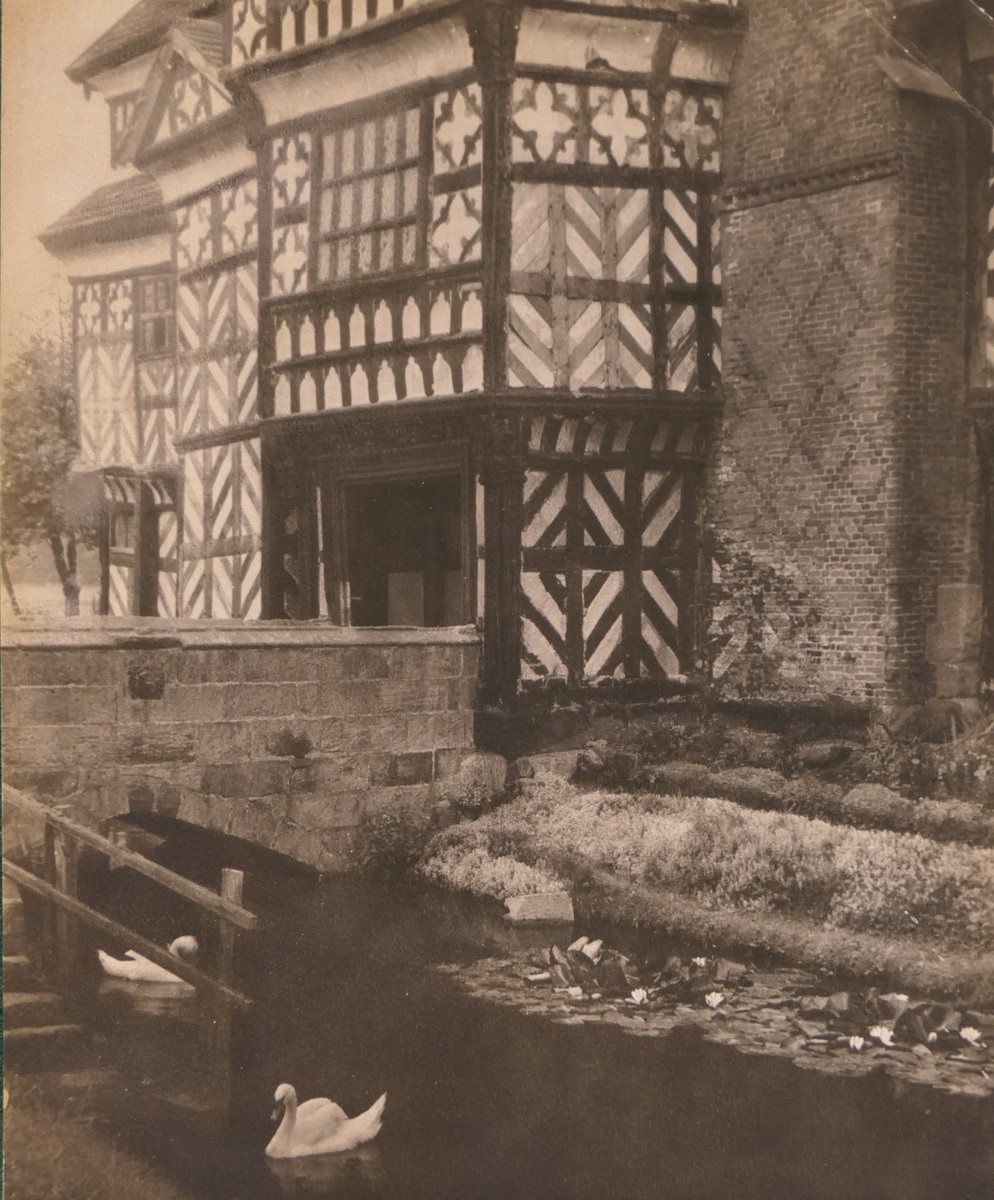 Do you know where this charming scene could be?

We'd love it if you could help us put a name to this unlabelled archive image.

Let us know in the comments if you can spot any clues 👇

[catalogue.spab.org.uk, Ref: P1020771]

#Mondaymystery #archives #history