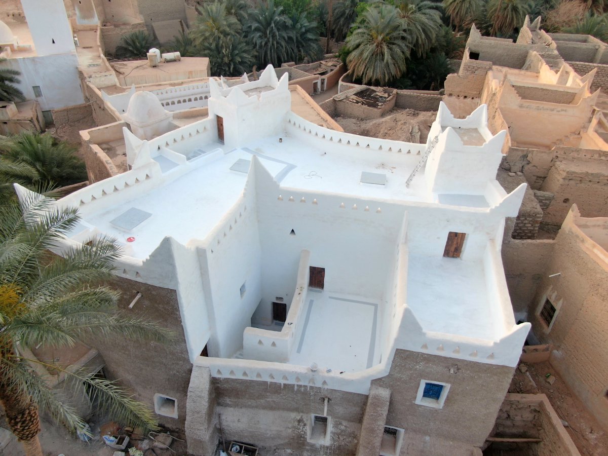 MaLiCH2020's tweet photo. The team is thrilled for visiting #Ghadames, witnessing first-hand the progress of our #CulturalHub project in collaboration with Ghadamès City Promotion and Development Authority #GCPDA. The journey continues as we shape a vibrant destination that celebrates heritage and culture https://t.co/8BJZYpykp4