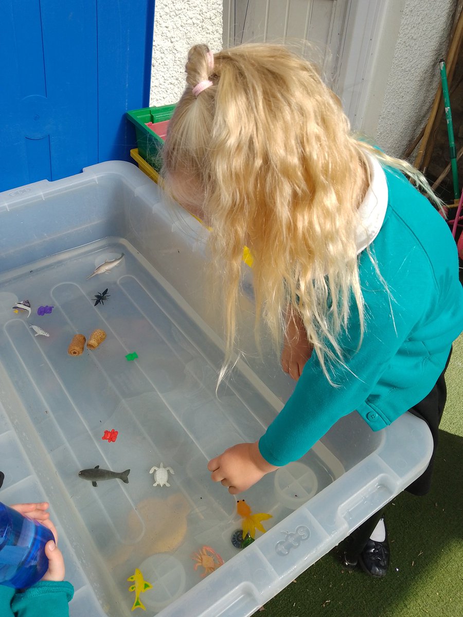 BeethamSchool's tweet photo. EYFS have been working hard this morning to fill in their challenge passports, they have been partitioning numbers into tens and ones, making a ball travel and change direction, exploring objects that float and sink and building a home for a fairytale character in the sandpit. https://t.co/GMzXXjcqUk