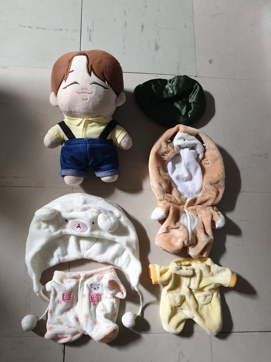 BArmythailand's tweet photo. (SALE)  ราคาเซตละ 600 รวมส่ง
🎉 ของพร้อมส่ง สนใจเดมมานะคะ

#ตลาดนัดบังทัน #ตลาดนัดรถไฟบังทัน #ตลาดนัดรวมด้อม #ตุ๊กตา20cm #ตุ๊กตาบังทัน #ชุดตุ๊กตาพร้อมส่ง https://t.co/NMm0DOyqzS
