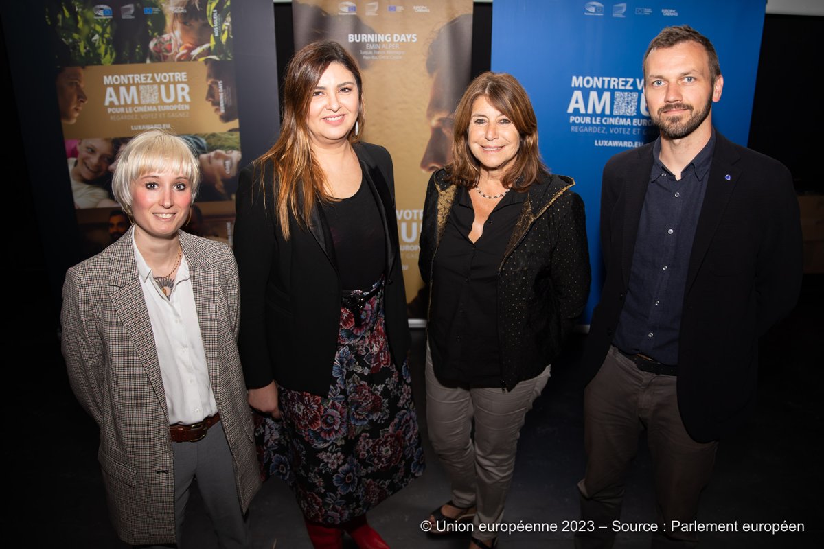 pierreloaec's tweet photo. Très bon échange vendredi soir dernier avec @salima_yenbou et @MicheleRubirola autour du film turc Burning Days.
Au menu: l'Etat de droit et la lutte contre la corruption en 🇪🇺 et dans le monde; les relations 🇪🇺-🇹🇷; et le cinéma comme vecteur d'engagement!
#PrixLux
@UEFrance https://t.co/sDfQ8QZKXw