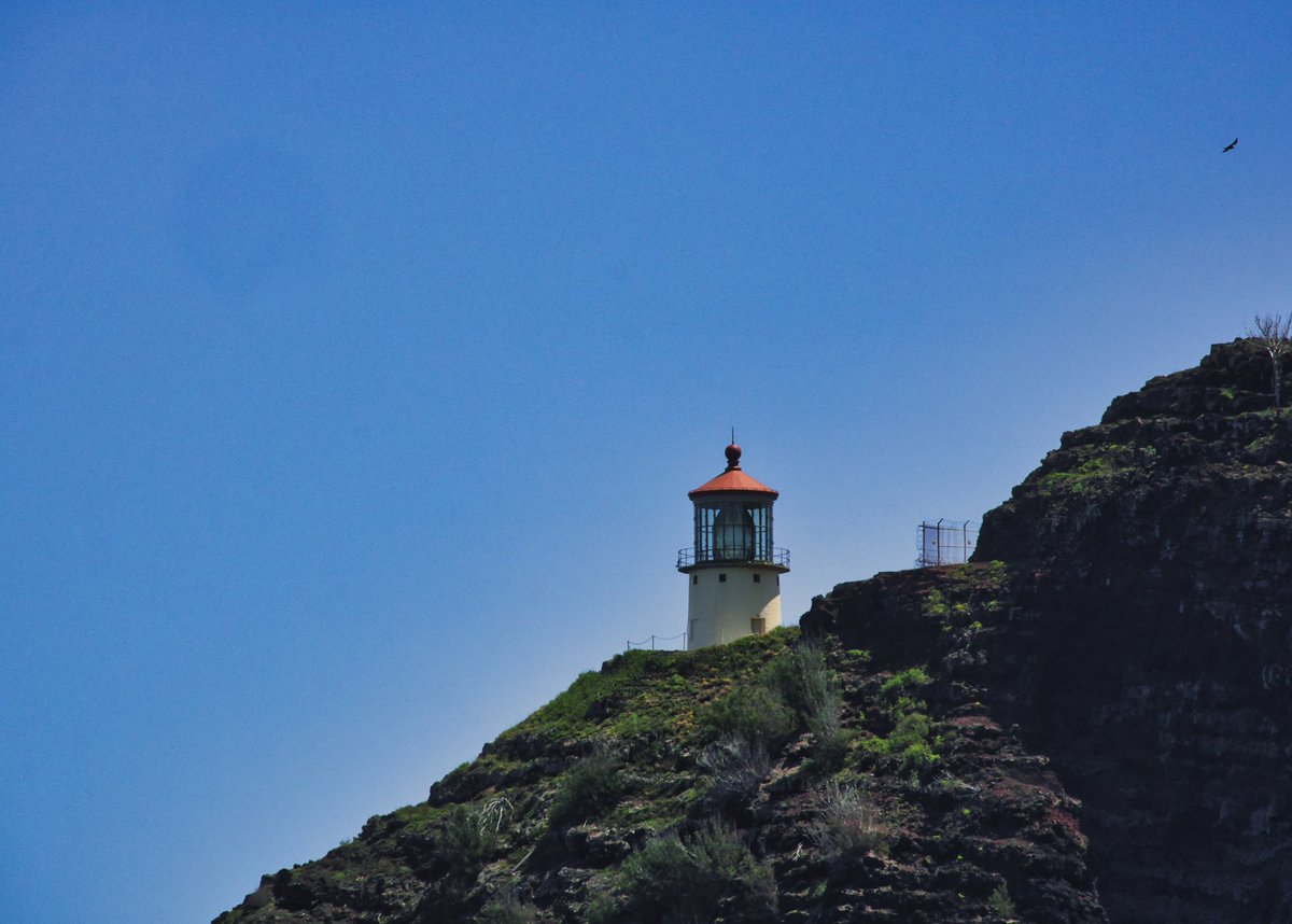 📍Waimanalo, Hawai’i, USA

Today some views of the Makapu‘u Lighthouse in Waimanalo.
 
#travelphotography #visithawaii #opticalwander #waimanalo #madewithluminar #waimanalobeach #lighthouses #makapuulighthouse #makapuu #travelwithlenses #hawaiistagram #hawaiitrip #hawaiivacation