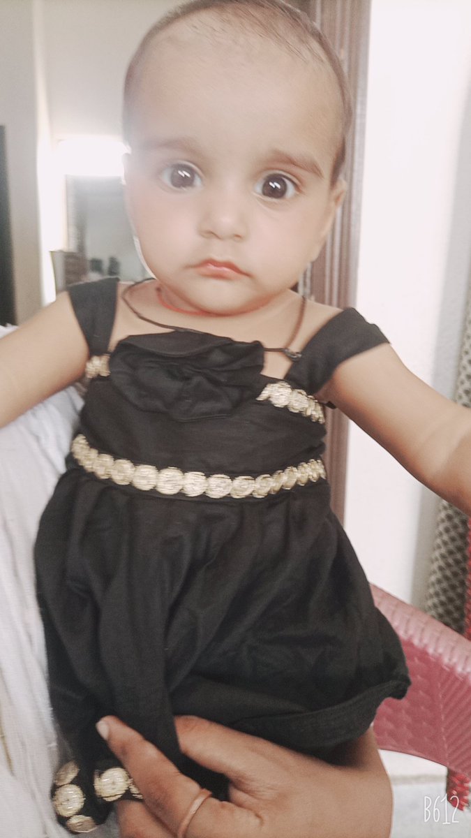 Mazhar_fsd's tweet photo. @RT4Mona Dua Zehra ❣️ https://t.co/GS46VsF2ul