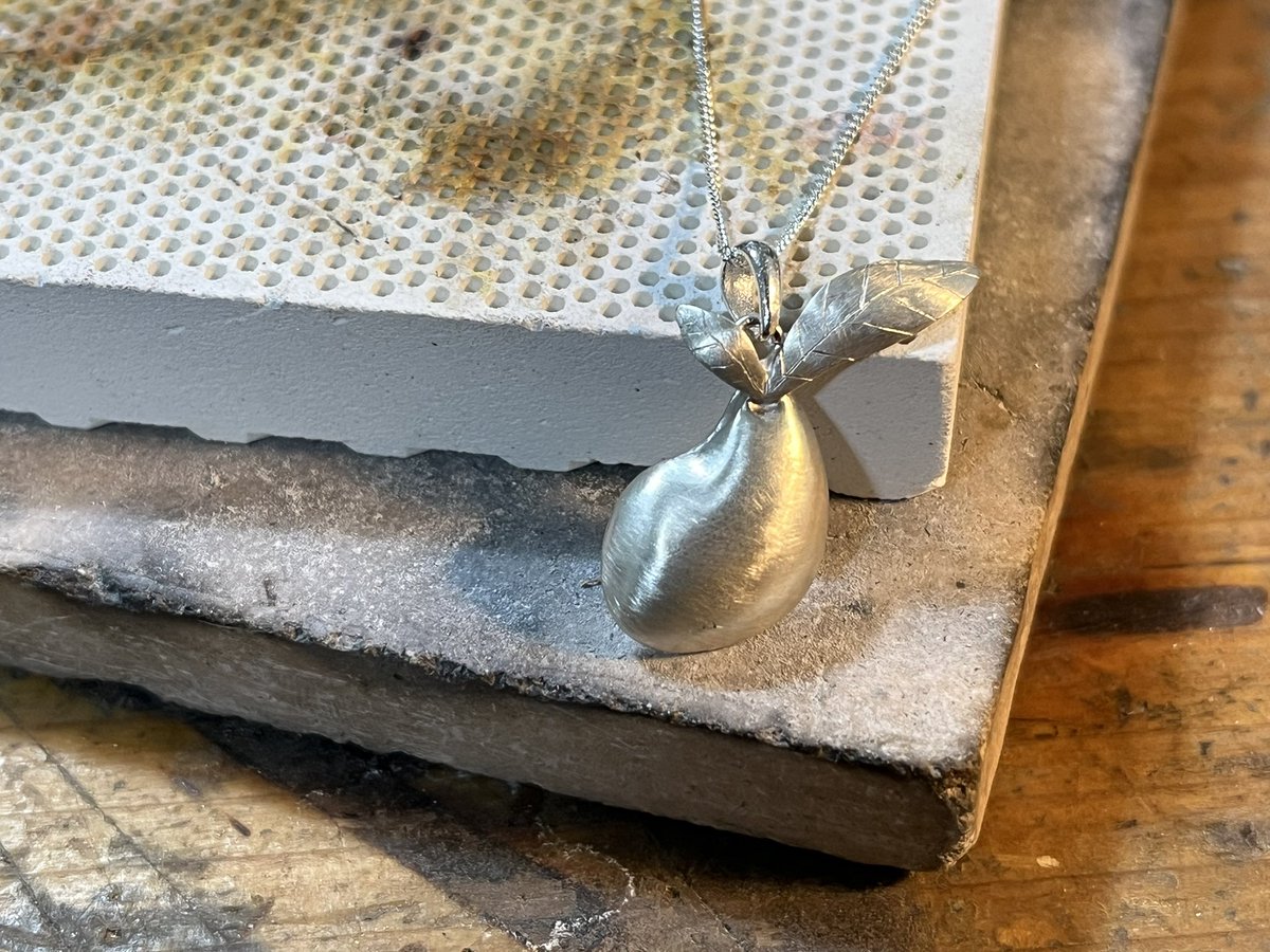 선물용으로 만든
로스트아크의 모코코 씨앗.
빵빵한 볼륨과 잎맥이 귀여워요 ☺️