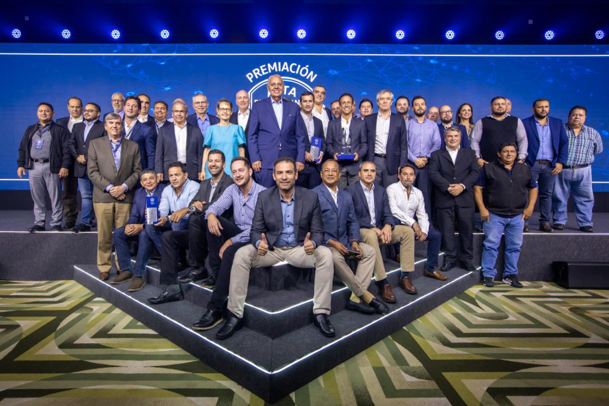 vwco_news's tweet photo. Volkswagen Truck and Bus strengthens its business in Latin America and Angola

More at https://t.co/qzIGzSUhDD

#vwtb #export #tratongroup https://t.co/opLwImRQnF