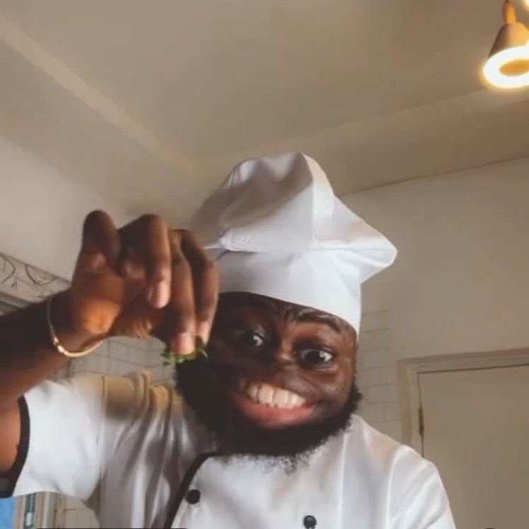 kayzywizzzy's tweet photo. @GWR When Hilda finish cooking and you don’t drop correct updates on time, we cook you next on Twitter for 96hours https://t.co/oar3NMfOJT