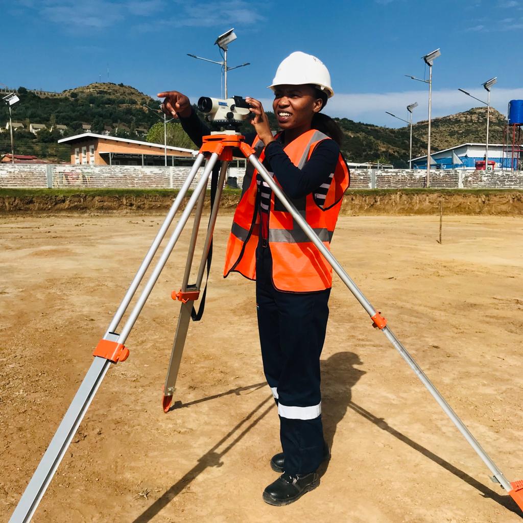 riseint_org's tweet photo. 🔨 Passionate about construction? Join our 2023 cohort, design and construct the Kick4Life Stadium of Life, and develop your skills. Let's turn dreams into reality! 💪🏗️
Learn more ➡️ https://t.co/lQtpPMQYjk
#InLocoProgram #ConstructionDreams #BuildYourFuture https://t.co/TXxujsSX58