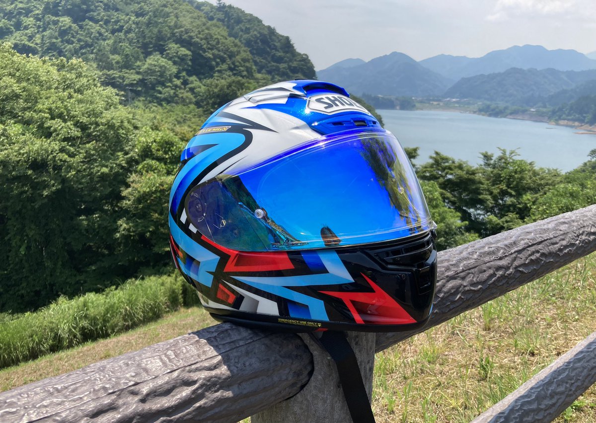 0_enchi's tweet photo. 最近被ってる無いヘルメットが😱 https://t.co/MJV9VZlzg6