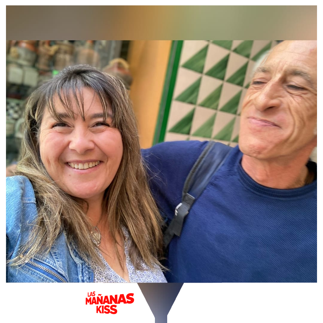 lasmananaskiss's tweet photo. Nancy y Jesús, la pareja del directo de Zaragoza. Se gustaron, se fueron a comer y aquí las pruebas. No pintan mal ¿no? Selfies, morritos, miradas, sonrisas, complicidad... a ver luego por dónde nos salen. ¿Vosotros qué pensáis? ¿Hubo jotica aragonesa? #LMK #CitasACiegas #DrAmor https://t.co/B65Y9CyZUW