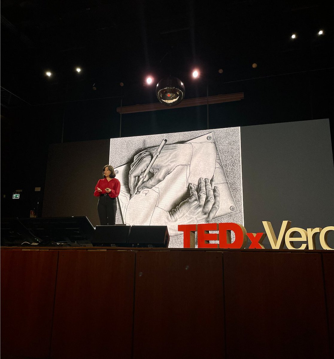 Giada Pistilli tweet media