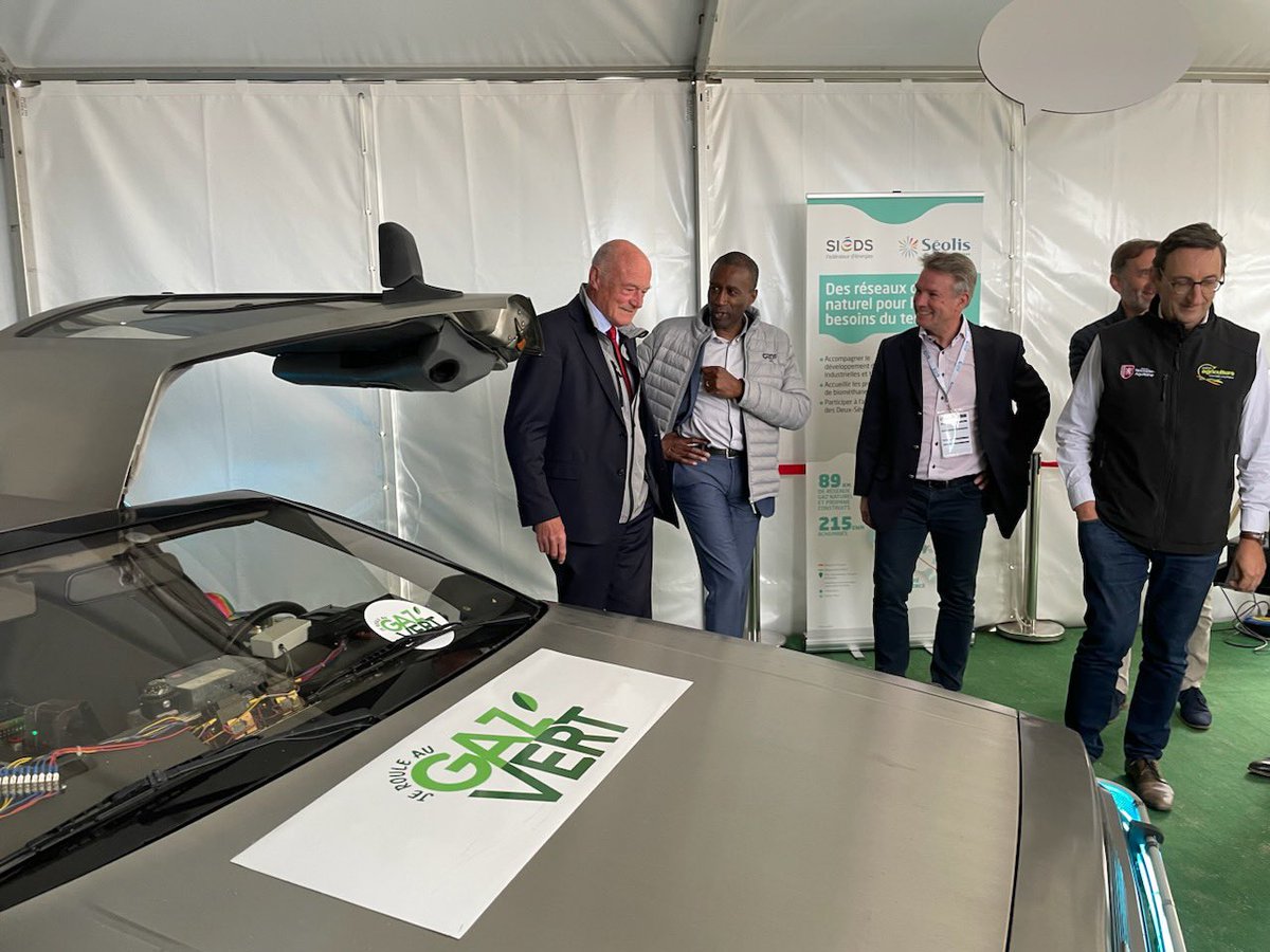 Arnaud Bousquet tweet media