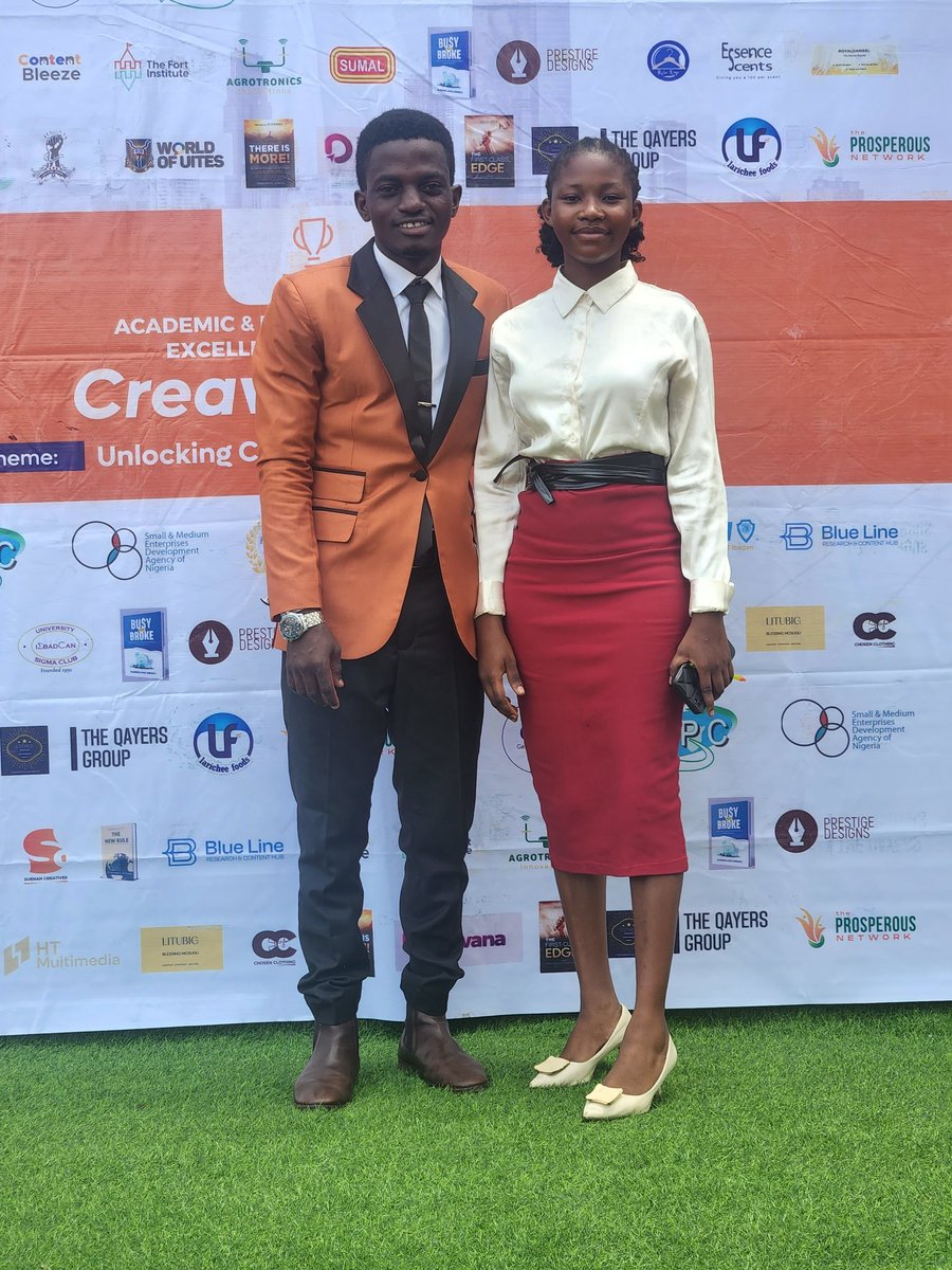 Goodnes93666750's tweet photo. Last Saturday, I made an edge to a conference organised by  @IsrealAlabi the convener of CREAVATION 1.0 live at the University of Ibadan 💃
It was indeed great connecting with great people across the globe!
Next time, don't forget to call me as YOUR RED CARPET HOST ❤️ https://t.co/D5oeX214jt