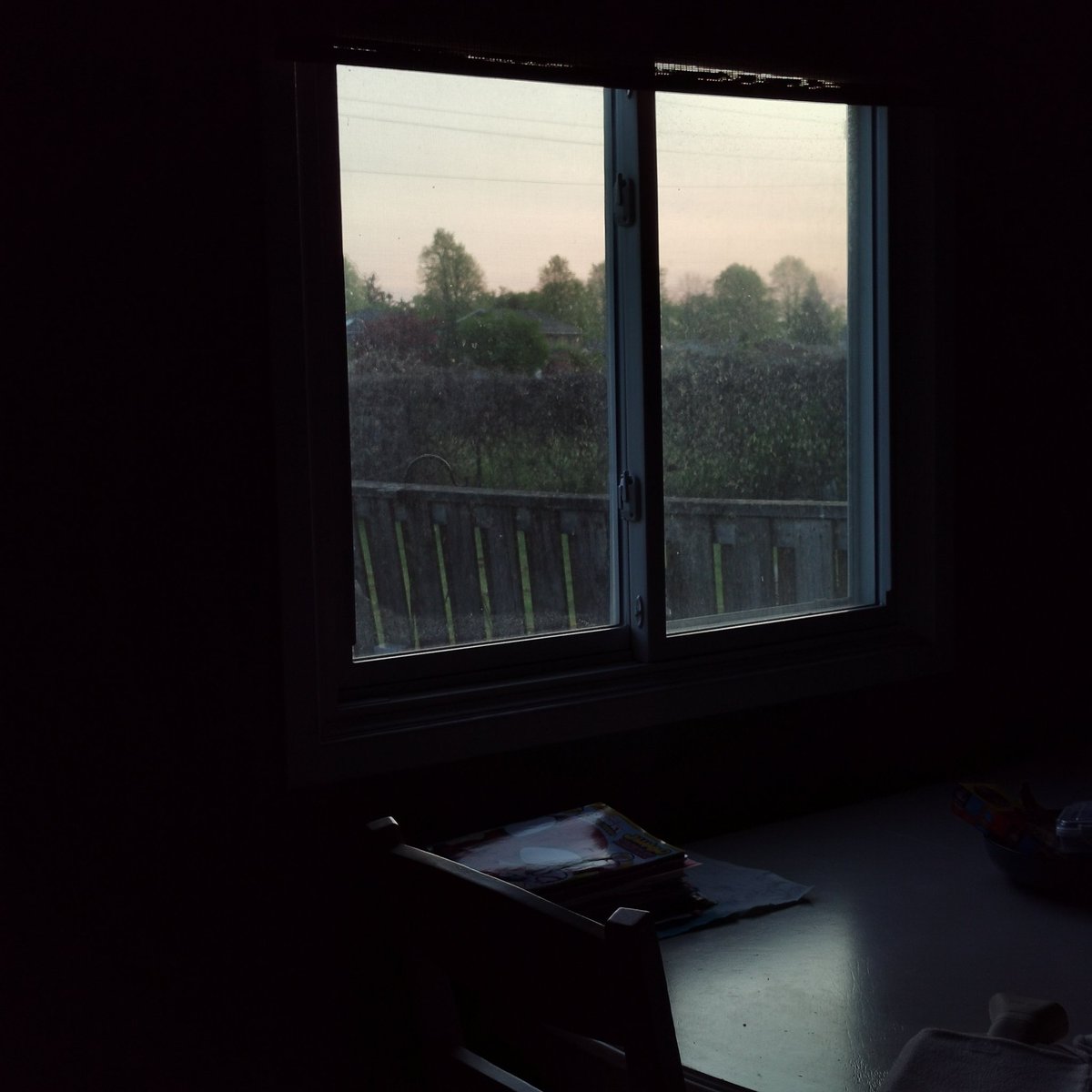 MaddeauxSue's tweet photo. 14th May 2023
134/365
#windowsontheworld
#dailyphoto
#2023challenge
#newadventure
#welcomehome
Early morning sunrise window https://t.co/gBQEQc1d8X