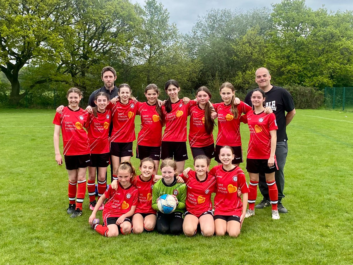 Excellent first season for the Tigresses winning the Shark League Cup🦈🏆 11 players playing their first ever season and all doing themselves and me proud👊👏