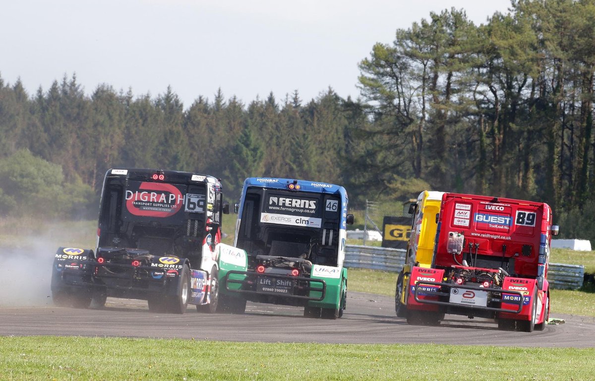 PembreyCircuit's tweet image. Happy Monday 👋🏻

Plenty to be excited about this week, not least the fact @ConvoyTruckShow Cymru takes place this weekend! 

Not got your tickets? Buy them here: pembreycircuit.co.uk/racing/british… #PembreyCircuit