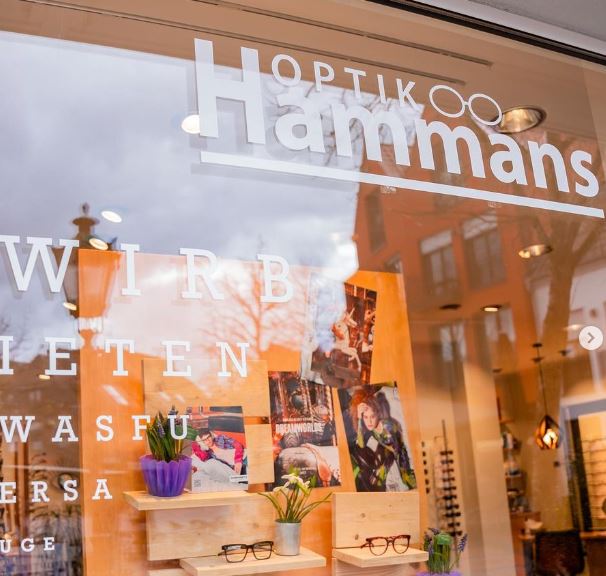 Auch in Straelen bieten wir dir aktuelle Brillenmode namhafter Hersteller, Kontaktlinsen &amp; vergrößernde Sehhilfen an 👁️

Schon mal da gewesen? ☀️

#hammans #brillen #sehtest #sonnenbrillen #augengesundheit #gleitsichtbrille #augenoptiker #modebrillen #augenpflege #straelen