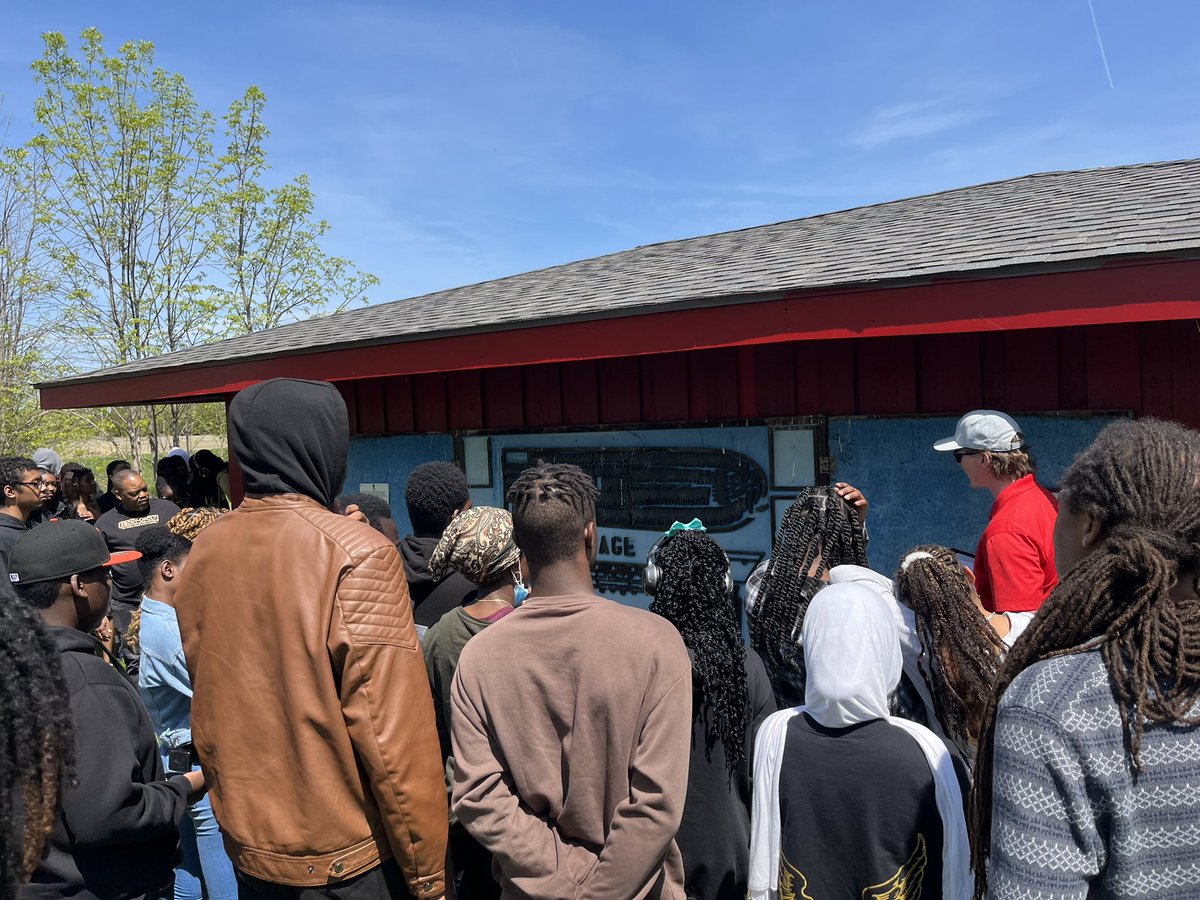 WestviewCentSS's tweet photo. Students from 19 @tdsb schools visited the John Freeman Walls Historic site & learned about a terminus of the Underground Railroad & a frequent visit of Rosa Parks as part of the African Diaspora Youth Conference hosted at @UWindsor. @UwinDiaspora @tdsb_cebsa #LearningOurHistory https://t.co/ZvrAFssDXT
