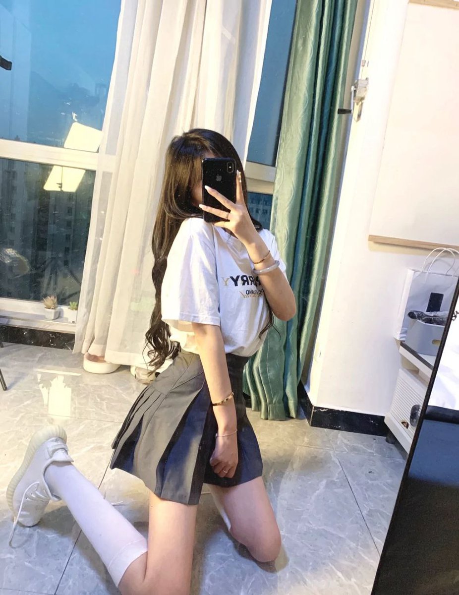 msrunmi12's tweet photo. 永远不���忘记你伤了我的心，在我丑陋的时候夺走了我的童贞。@wsdsbs @couplingCP @91porm @wqganenshi_ @slutsmedias @Fengsiyuan @euteeeee @tuleibacui @wscgy  @wozhuantui @hutuiaitewo @lvmaoshequ @jokers857 @luoliao8 @ADULTONLYVIDEOS @muliby778 https://t.co/SZMuI0u0iP