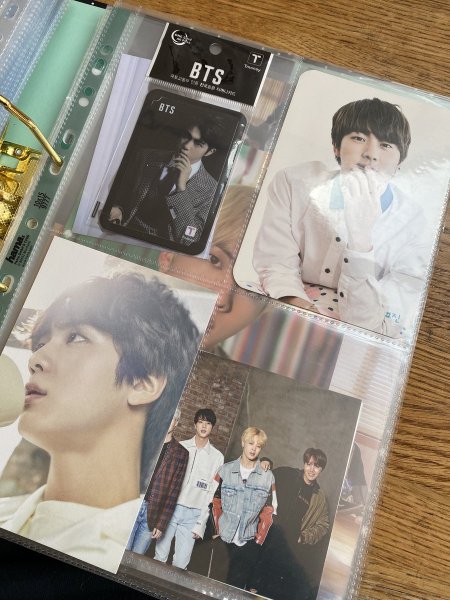 bangtanbankrupt's tweet photo. in england for a few more days and still selling my collections! please donโt be afraid to message and ask any questions ๐ฅฐ
#bts #photocardforsale #pcsell #photocard #jin #seokjin #photocards #btscollection #pcselling https://t.co/V9PHi5KHvy