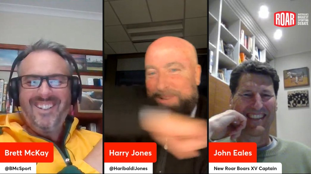 So, for Ep.62 of @TheRoarSports Rugby Podcast, @haribaldijones & I had the great pleasure of speaking with...

John Eales.

Out in the morning. Don't miss it...

#ComePlayWithUs 🎙️🏉🏆