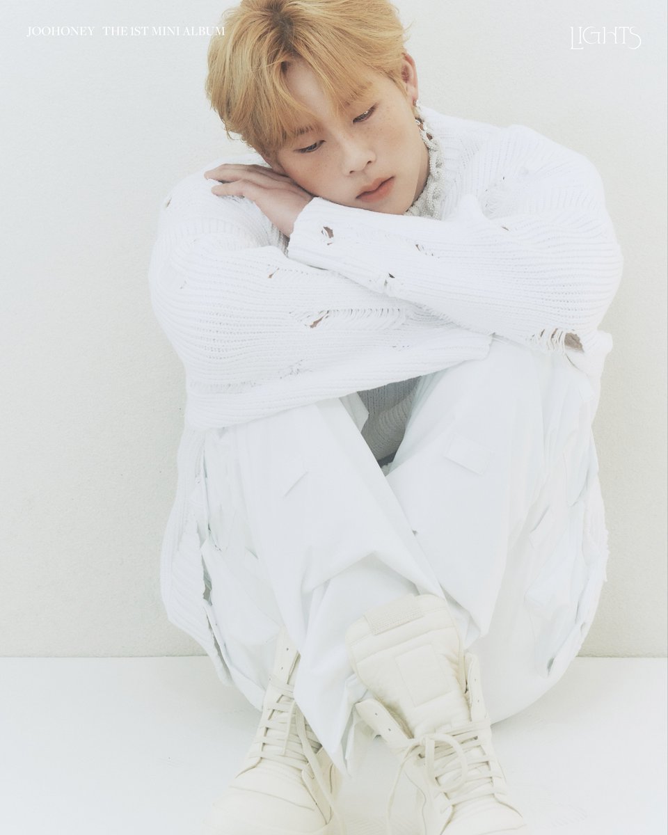 JOOHONEY The 1st Mini Album 
'LIGHTS' ✨

CONCEPT PHOTO Ver.3

Release on
2023.05.22 6PM (KST)

#주헌 #JOOHONEY 
#몬스타엑스 #MONSTA_X #MONSTAX
#LIGHTS #CONCEPT_PHOTO