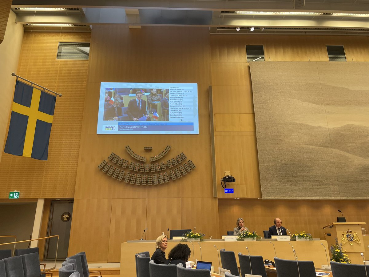 phdumont's tweet image. 🇪🇺🇫🇷🇸🇪 Actuellement à Stockholm, je participe la réunion de la LXIXe #COSAC.

📢 J’y ai pris la parole afin d’appeler à un marché unique moins naïf face aux pratiques déloyales des pays tiers, tant sur le plan social, fiscal qu’environnemental