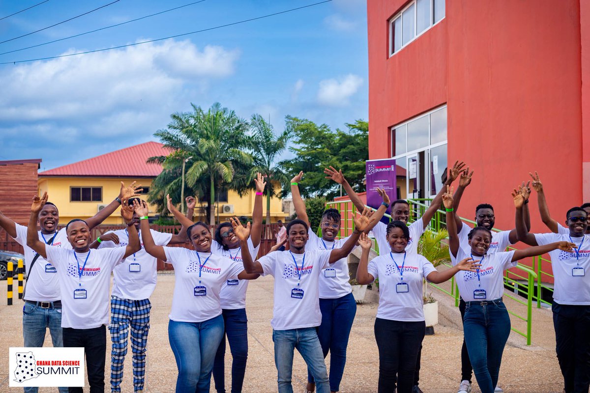 Dan_Koffie's tweet photo. Happy to lead a team of #Volunteers as a Planning Committee Member of the just ended @ghdatascience Summit, #IndabaXGhana, 2023. It was a nice experience and thank you all for coming through. Hope you’ve learnt a lot and connected to as much people as possible.

 #GDSS2023 https://t.co/fc3571iaJM
