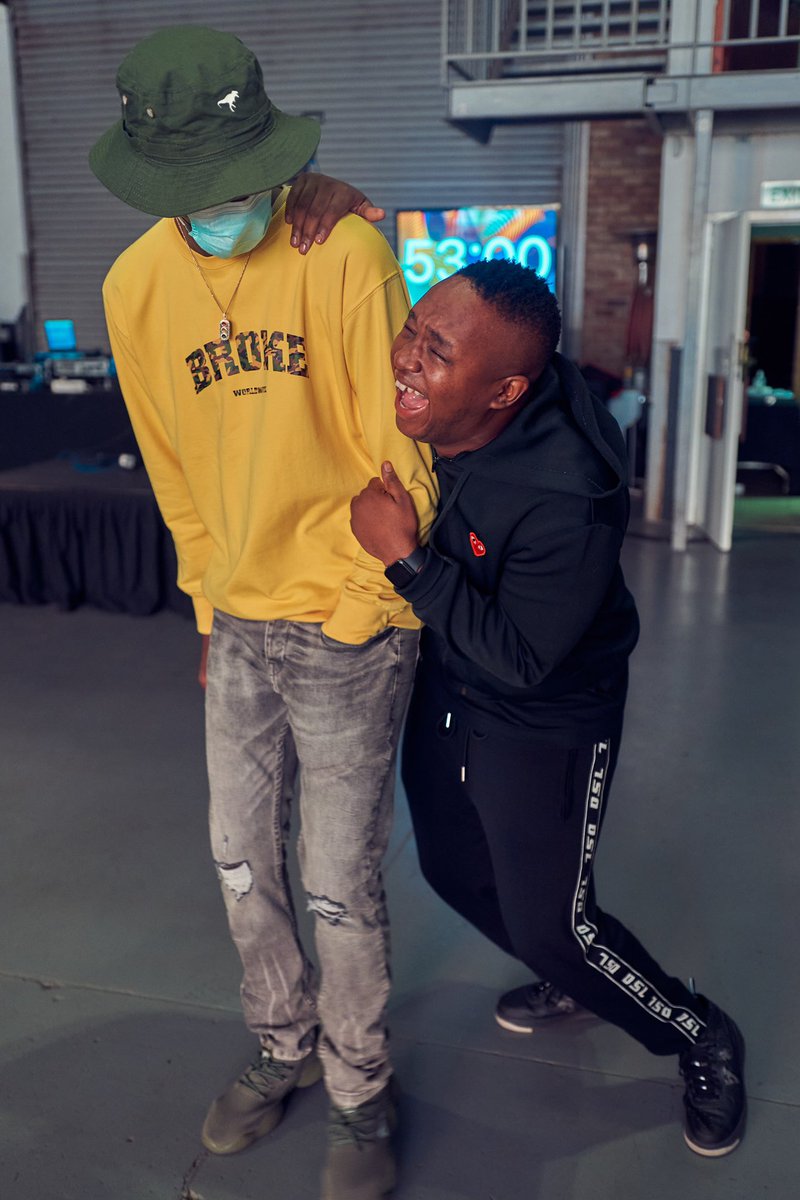 Robot_Boii's tweet photo. Happy Birthday Shimmy! 🤣👊🏾❤️ https://t.co/7p6iyrpdlm