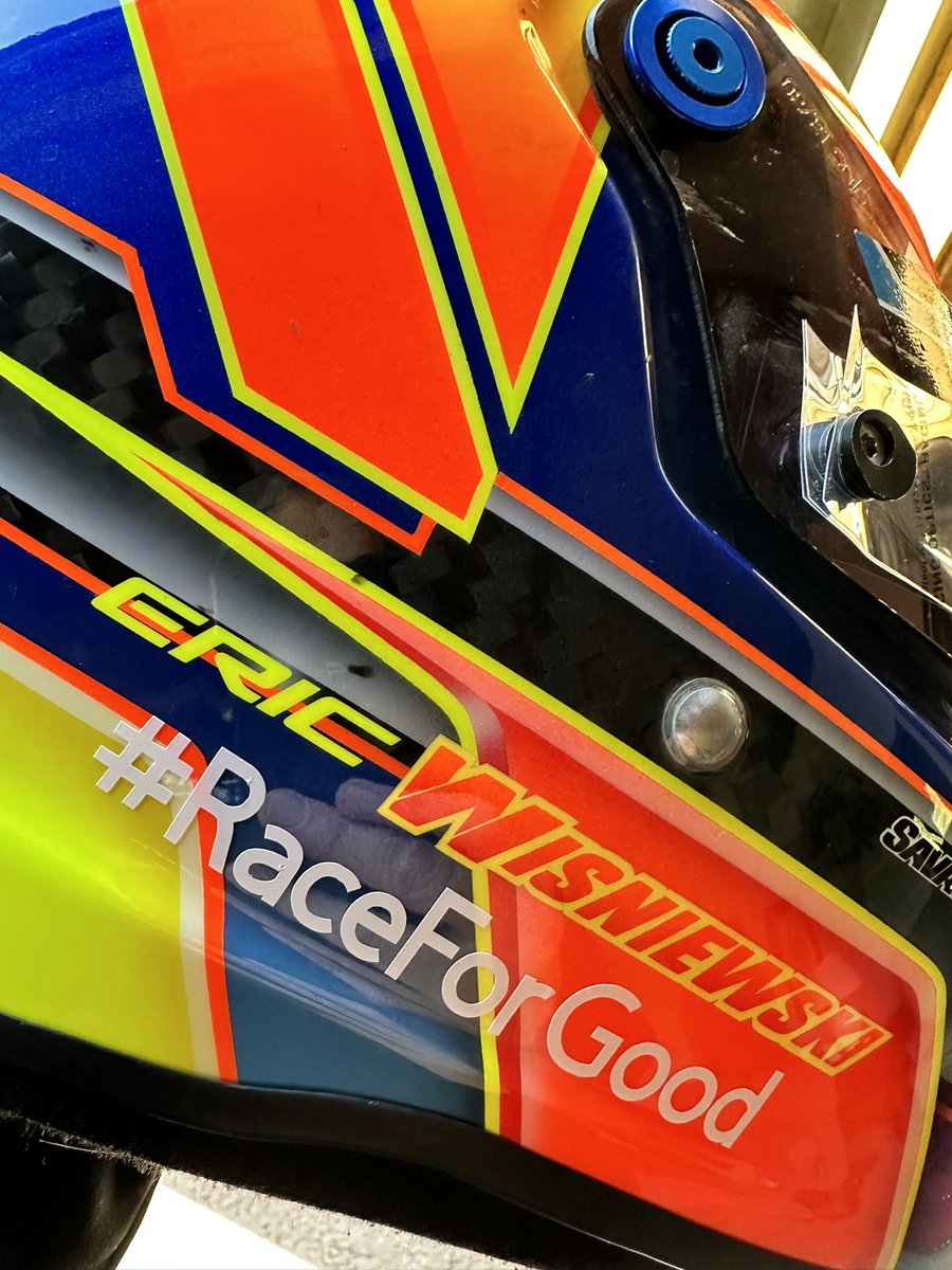 E_Wisniewski25's tweet photo. Getting ready for @roadamerica and supporting @RCGMichigan with the #raceforgood #f4 #roadtof1 find out how you can support https://t.co/3y9k0V6Z7w https://t.co/TcRIxaOyaB