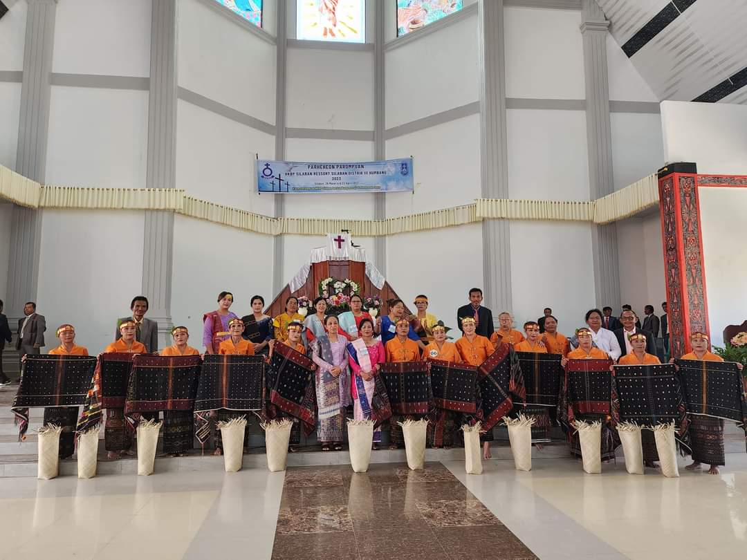 Lino_pdn_smr's tweet photo. Boru Batak🖤
#batak #tortor #borubatak #bataknese https://t.co/OhhBsLwAE3
