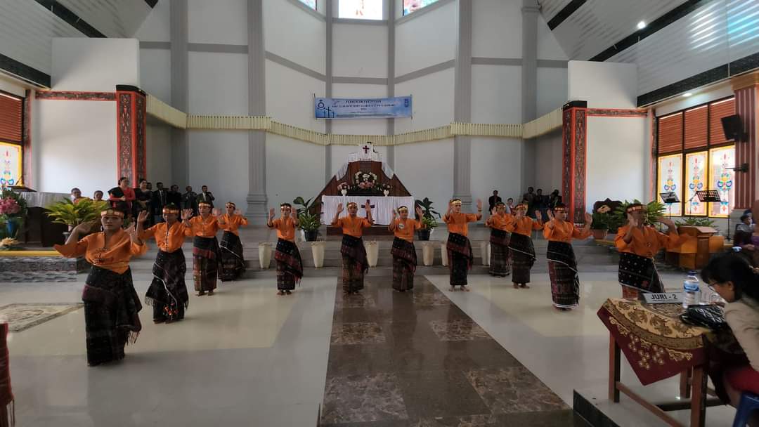 Lino_pdn_smr's tweet photo. Boru Batak🖤
#batak #tortor #borubatak #bataknese https://t.co/OhhBsLwAE3