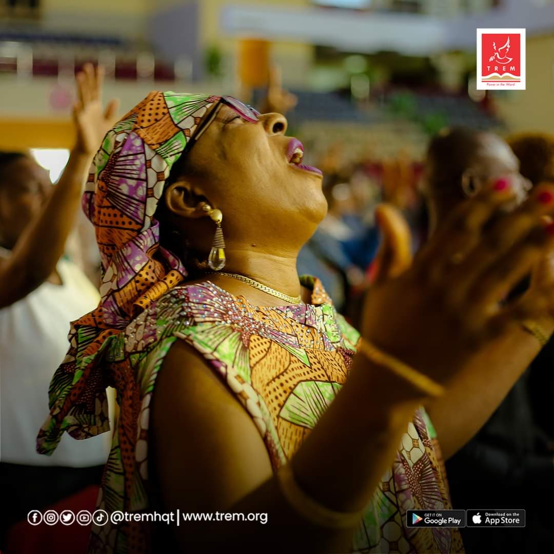 tremhqt's tweet image. Unto the Lamb upon the Throne,
We raise a sound! 🙌🏽

For HE and HE alone is God!
Hallelujah 🙏🏽

#TREM #ExceedingGreatReward #SundaysAtTREM
