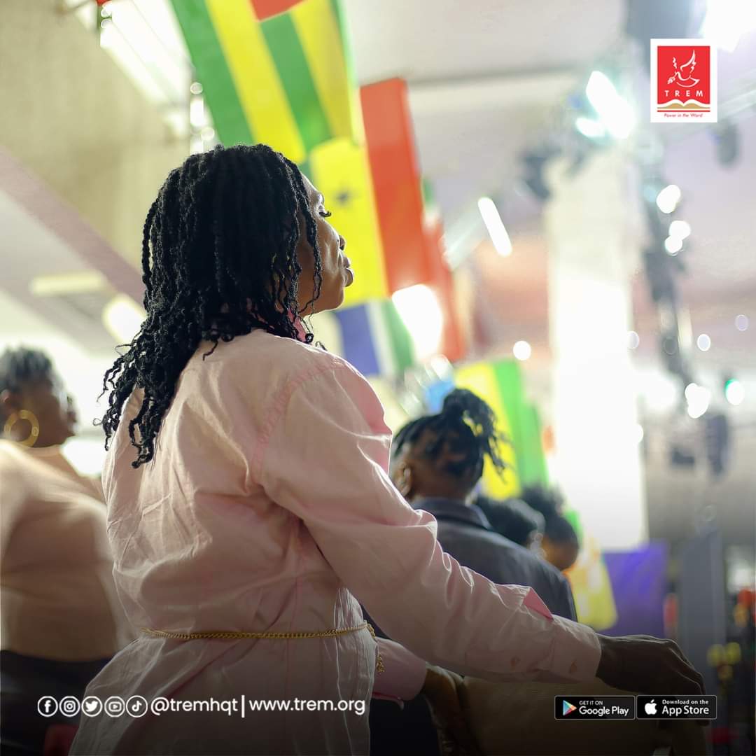 tremhqt's tweet image. In HIS presence, there is hope, joy, peace, and grace.

May we never lose our wonder of His love for us.

#TREM #ExceedingGreatReward #SundaysAtTREM
