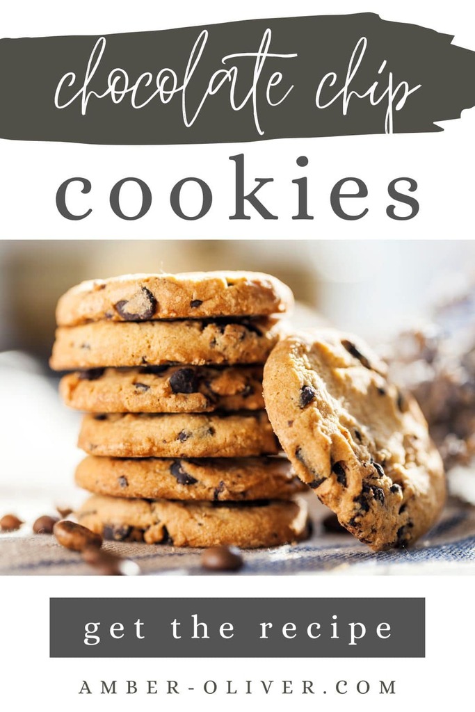 Happy National Chocolate Chip Cookie Day! Get my go-to recipe, plus a gift giving option! 🍪🍪🍪

ift.tt/9t358FM #NationalChocolateChipCookieDay #amberoliver