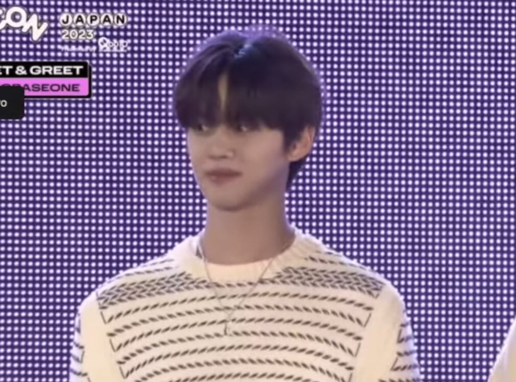 zeroze_baseone's tweet image. he just CANT get enough