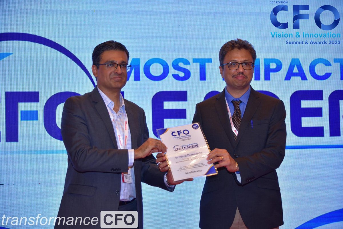 sandeepti009's tweet image. #transformanceforums

Receiving the &quot;Most Impactful CFO leaders award&quot; on 10th May 2023 at the CFO Vision and Innovation Summit Awards&quot;.  i was one of the 6 CFO&apos;s who got this award and mostly Listed co or MNC . Thanks to all friends, well wishers for their Blessings !