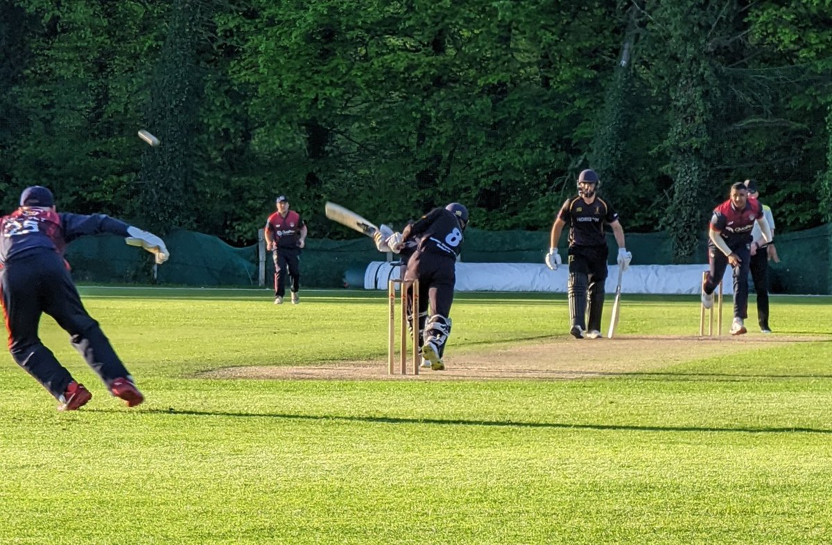 Instonians Cricket tweet media