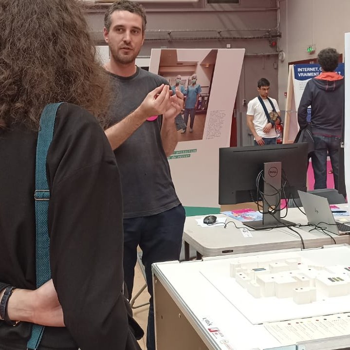 LabExIMU's tweet image. ♦ Quelques images de l'édition 2023 du festival Pop Sciences... Merci d'être venus si nombreux nous rendre visite sur le stand "Découverte d'une vallée industrielle" !