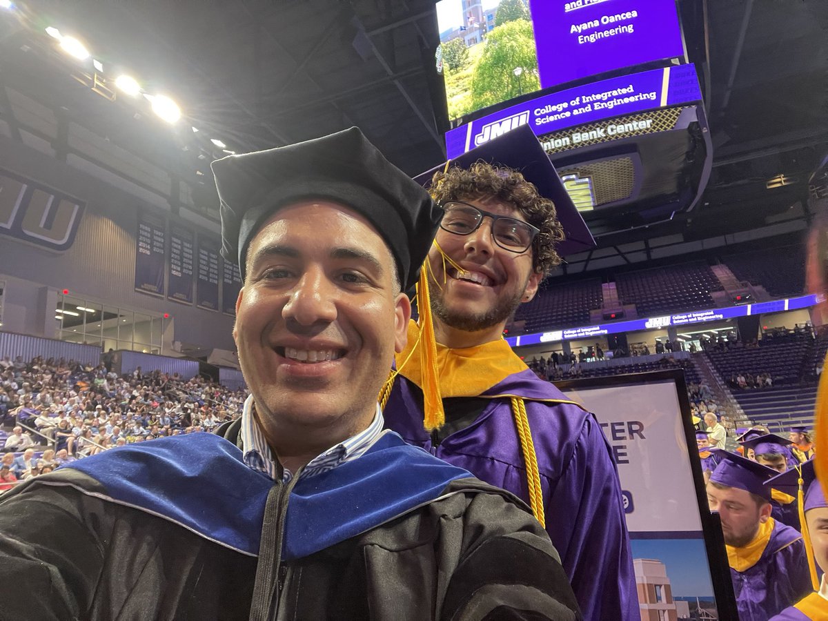 Congratulations to the one who worked on the @JacartR at James Madison University! It's great to see all your hard work finally paying off. Go Dukes and shine the world with your knowledge and learning. @JMUresearch @JMUNews - remaining photos to come