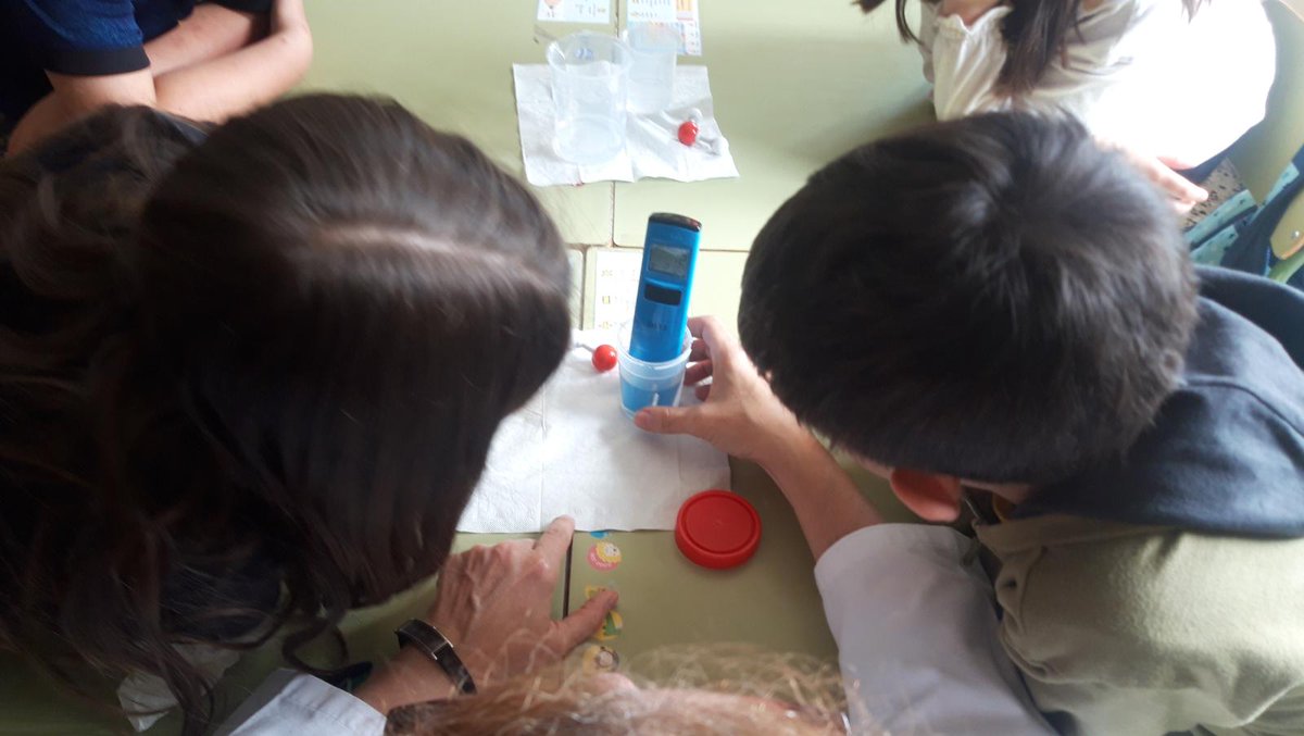 Ana_gduque's tweet photo. Los escolares de Primaria 👦👧 de Panes aprenden la importancia del agua 💧 a través del programa #Aqualogía de #Asturagua 👉 https://t.co/WNC7kW9Xxx
Esta actividad se enmarca en el compromiso de la empresa con la concienciación sobre el cuidado del #agua y el #medioambiente https://t.co/I2KrO4tLbP