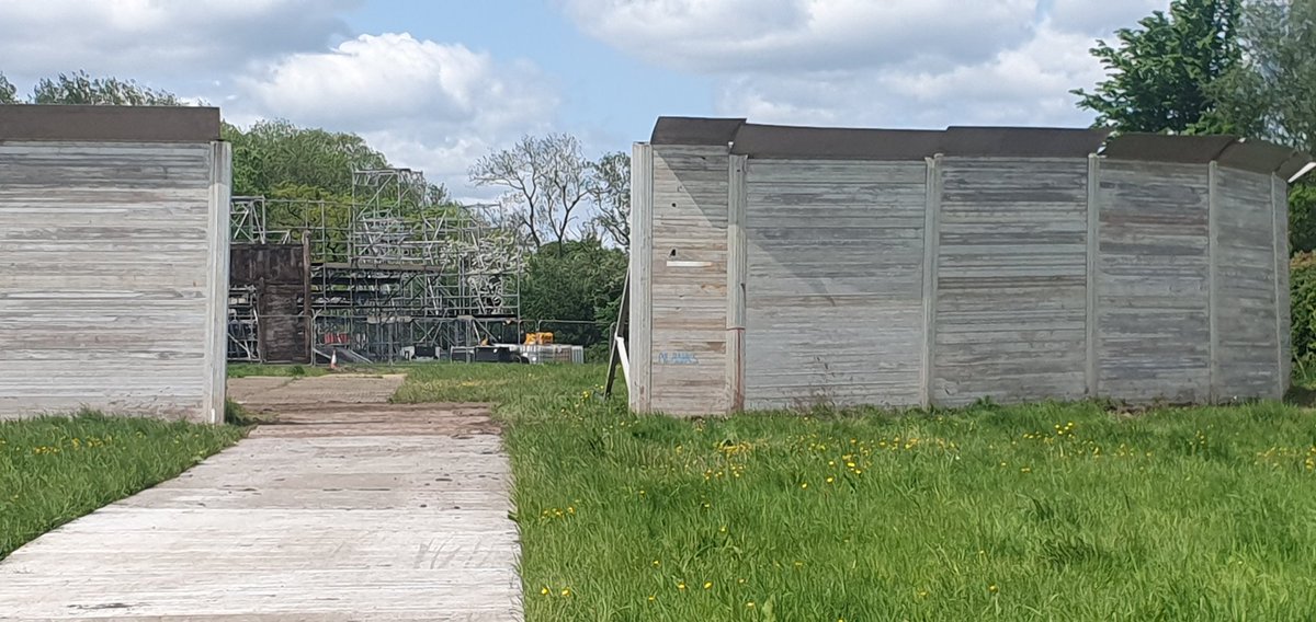Today children we are looking through the rectangular window....#glastonbury2023