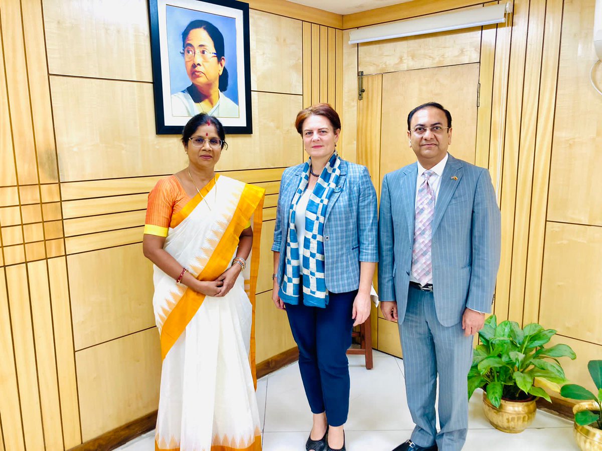 wbidc's tweet photo. Hon’ble MIC of the Dept meeting H.E. Diana Mickeviciene, Hon’ble Ambassador of Lithuania in India along with Lithuanian Diplomats Ms. Rasa Ozuinaite , Ms. Rasa Nayyar  and Sri Arvind Sukhani, Honorary Consul of Lithuania in Kolkata. https://t.co/tPvByjod5B